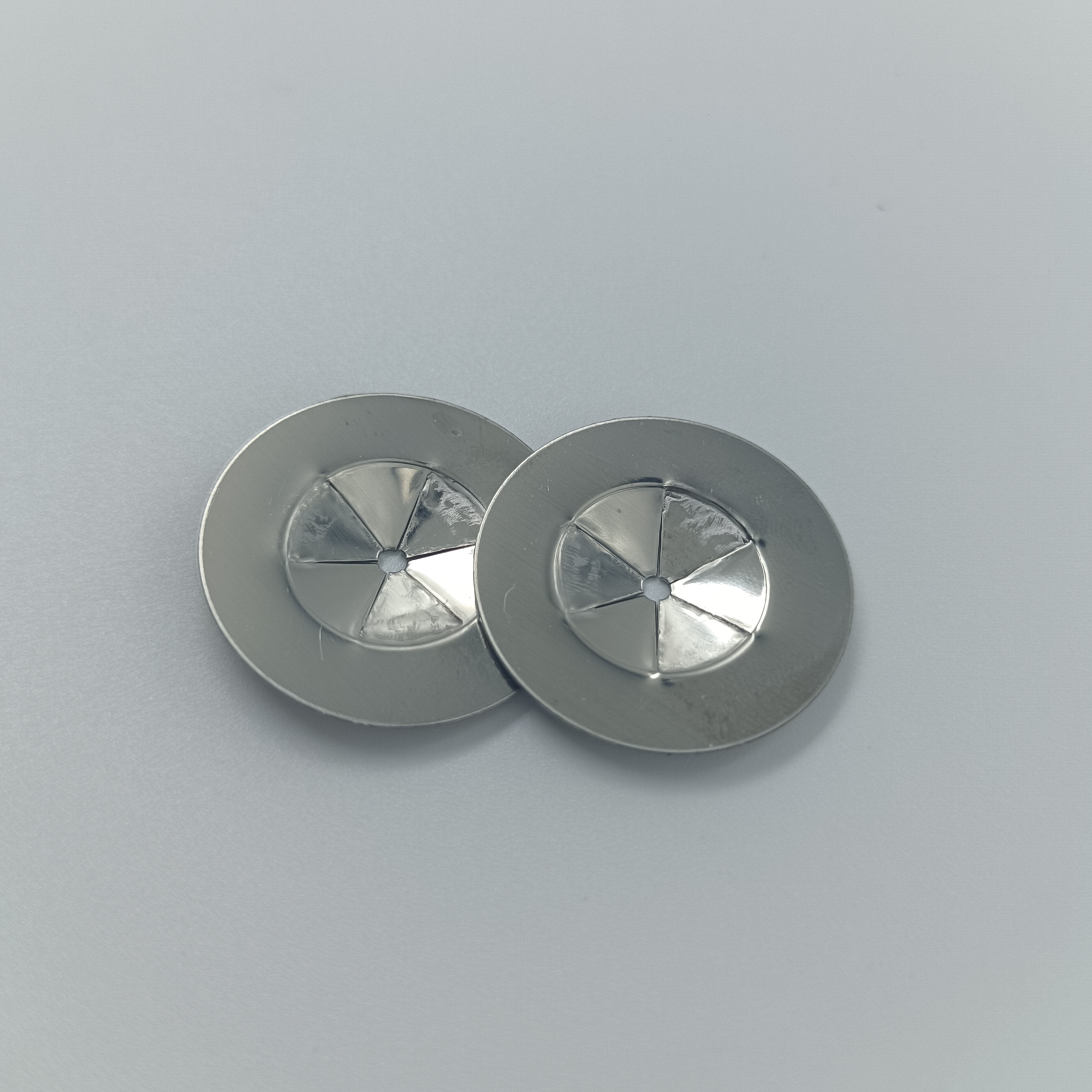   Round Insulation Self Locking Washers